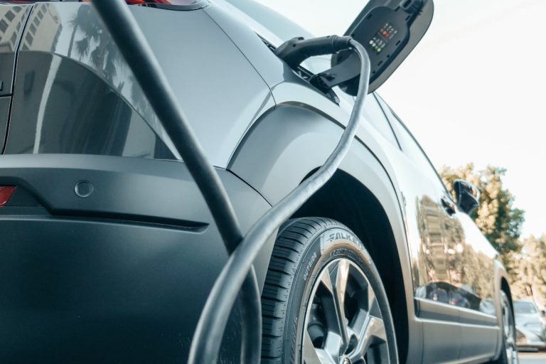 مواقع محطات شحن السيارات الكهربائية في الأردن